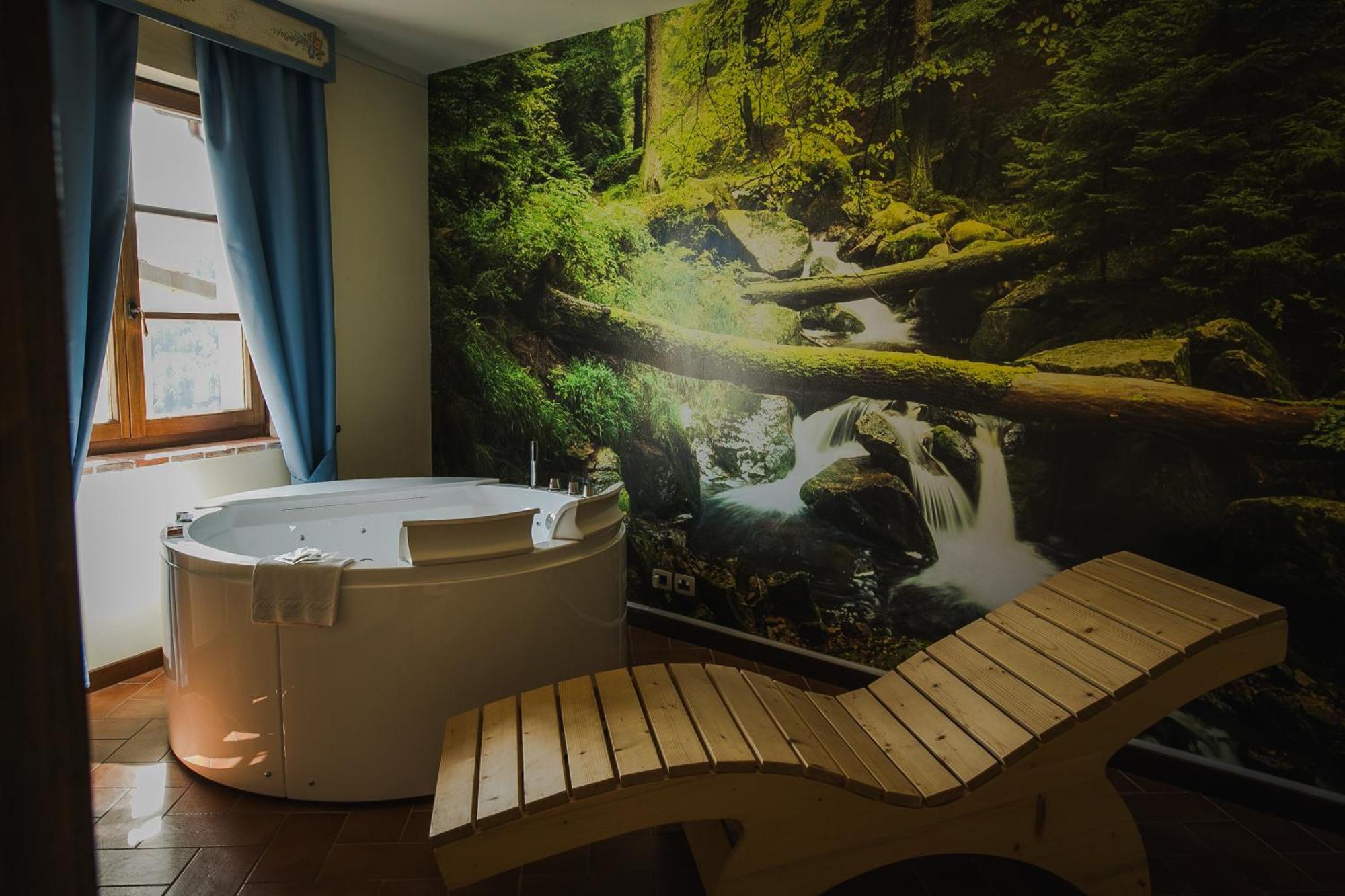 Borgo I Tre Baroni - Spa Suites & Resort Poppi Dış mekan fotoğraf