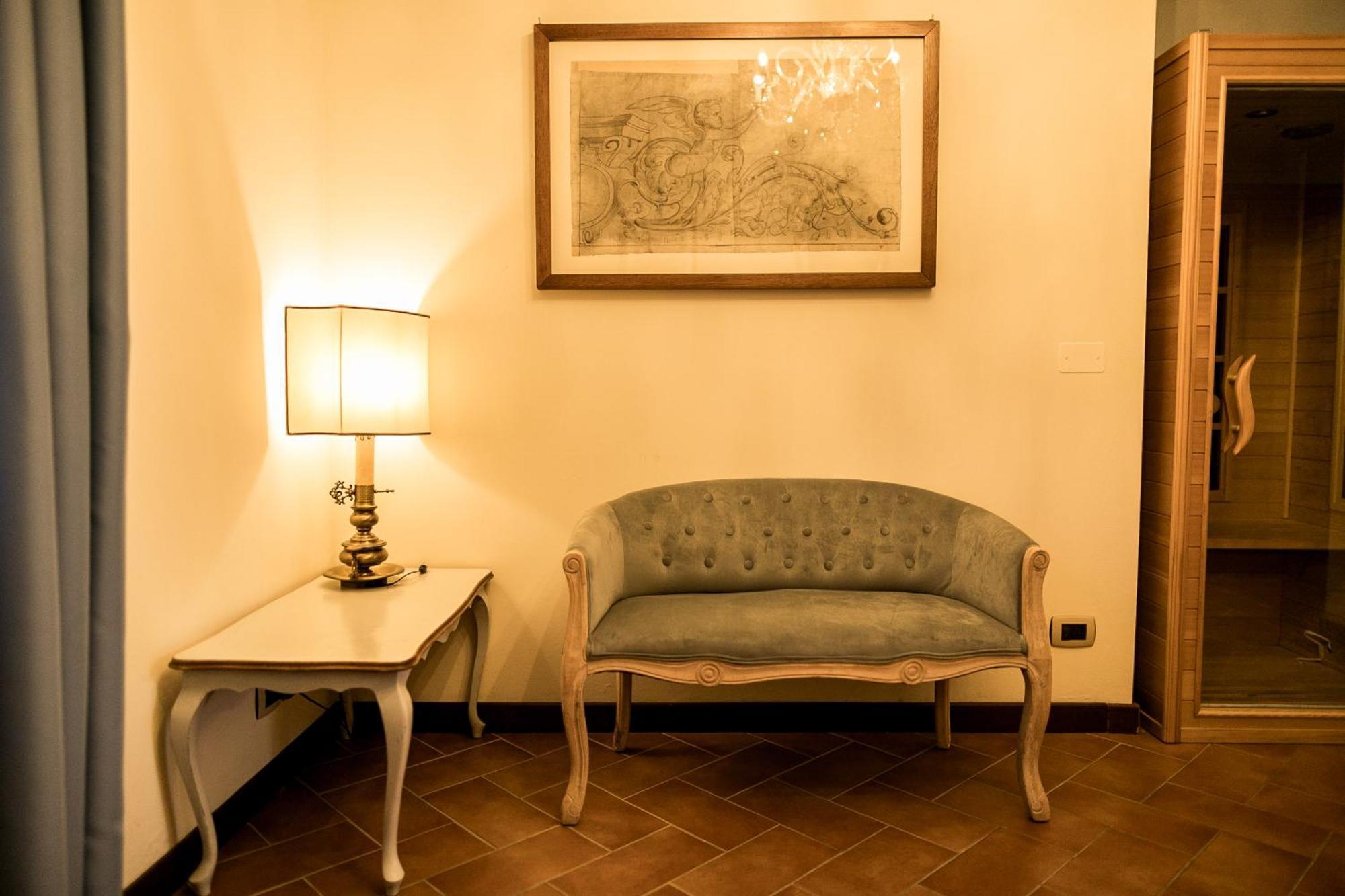 Borgo I Tre Baroni - Spa Suites & Resort Poppi Dış mekan fotoğraf
