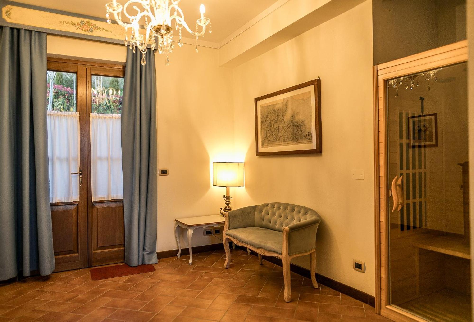 Borgo I Tre Baroni - Spa Suites & Resort Poppi Dış mekan fotoğraf